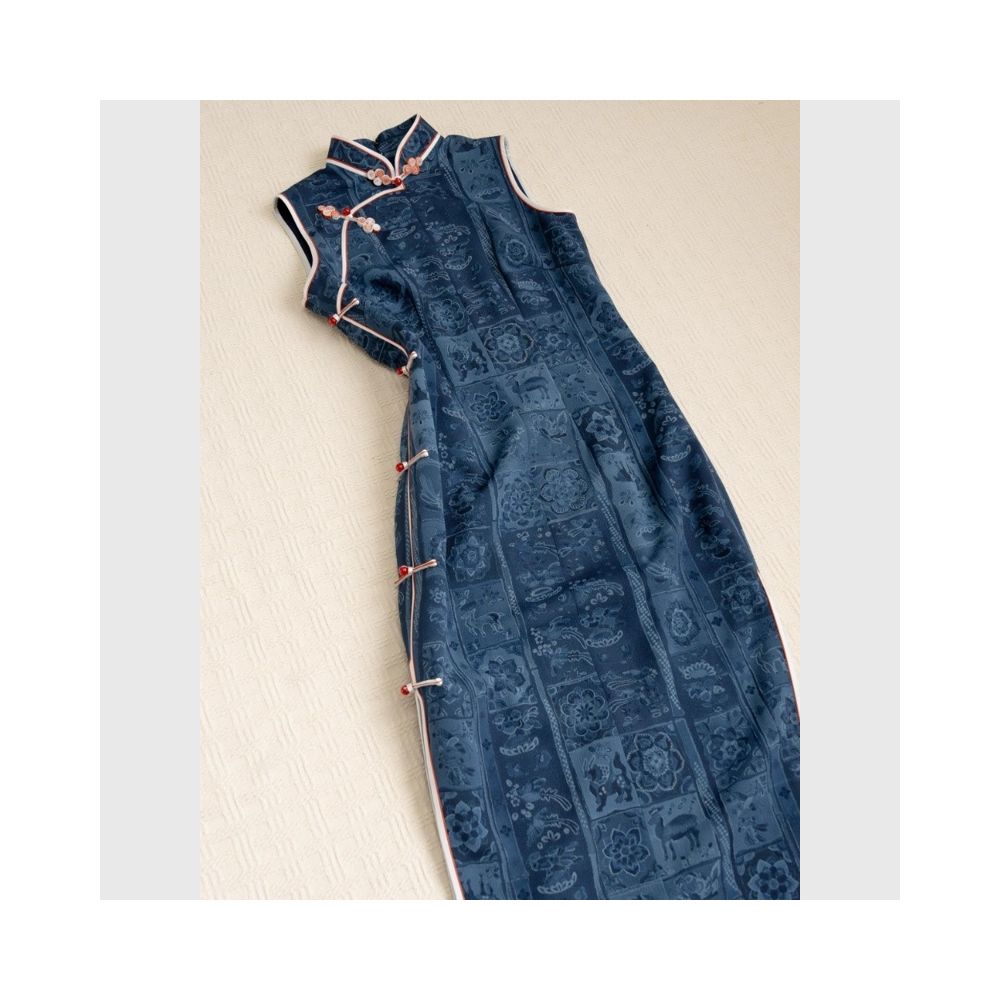New Chinese style women s dress with blue stand up collar slanted placket buttoned jacquard sleeveless cheongsam summer petite absolutely American style dress image 5