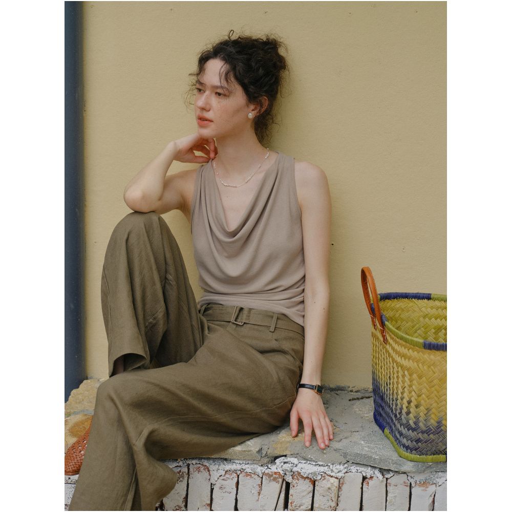 Clean Sense Gentle Ruffled Sleeveless Vest with Flowy Ruffled Neck Styling image 4