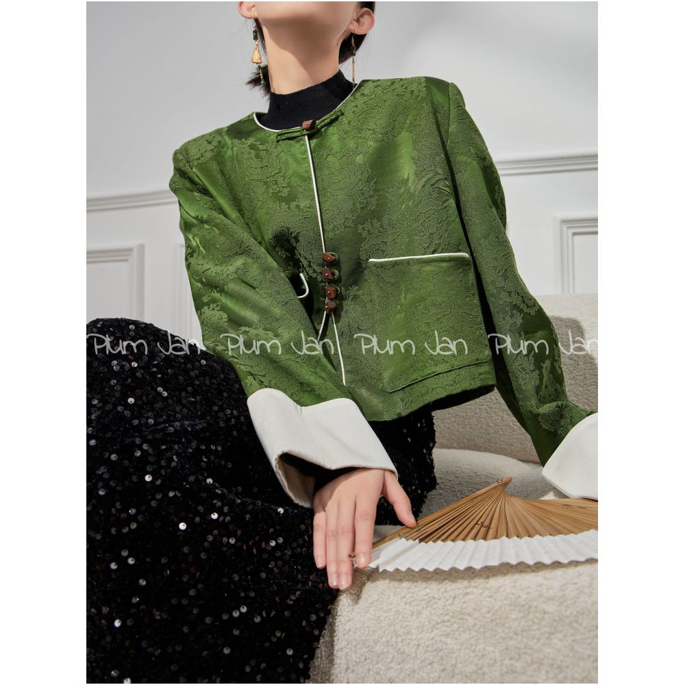 Plum Jan 2025 super hot suit unique and beautiful green new Chinese style two piece suit for women image 9