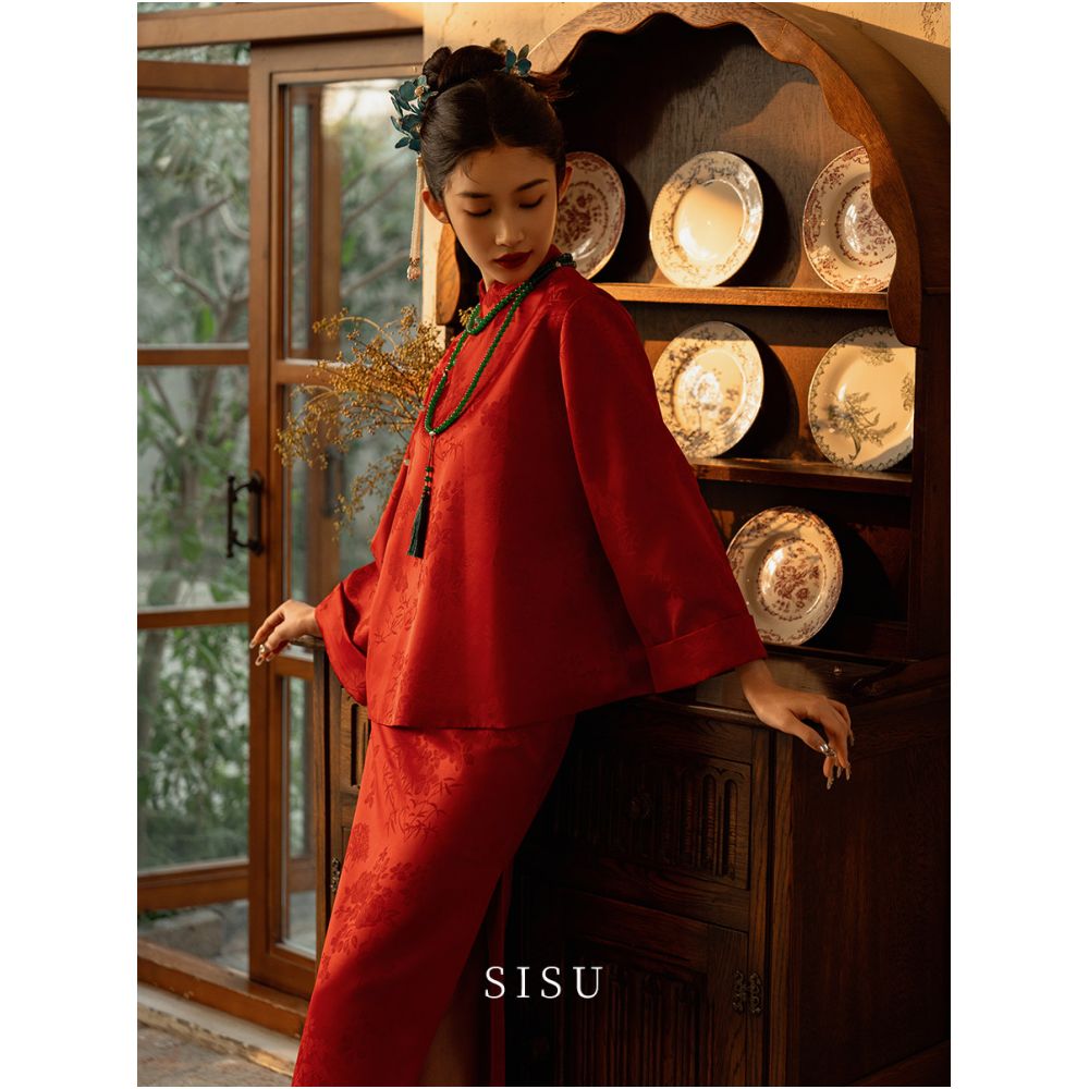 Sisu s new Chinese style toast cheongsam set for wedding engagement long sleeved dress with white and luxurious feel loose back door banquet image 4