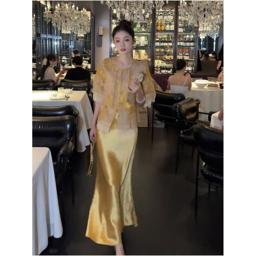 Autumn and winter cool and luxurious outfit light luxury and high end new Chinese style satin embroidery suspender dress set image 4