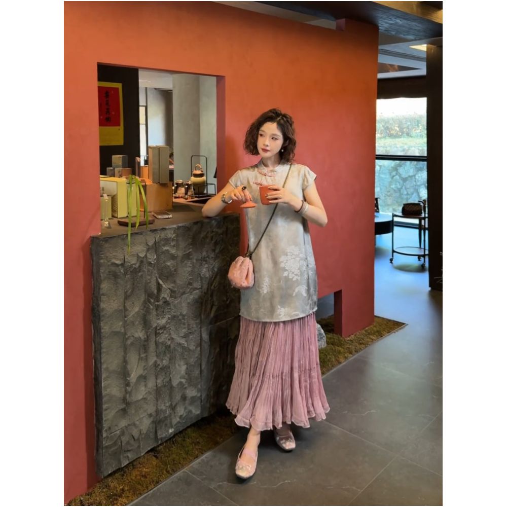 New Chinese style improved slanted button top 2025 summer new loose and slimming versatile skirt set image 4