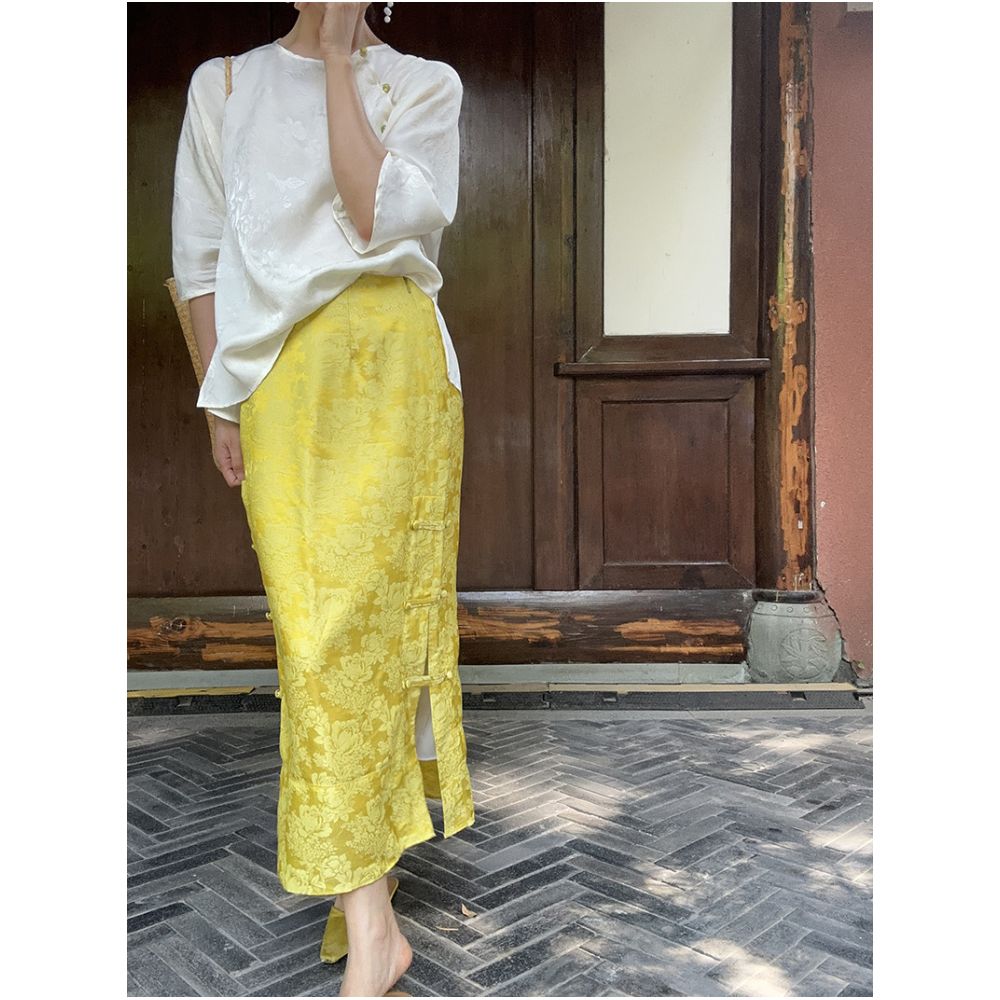 BLUE Y Chinese Style Yellow Jacquard Silk Rayon New Chinese Style Midi Skirt High Waist Button Down Side Slit Versatile Mid Length image 2