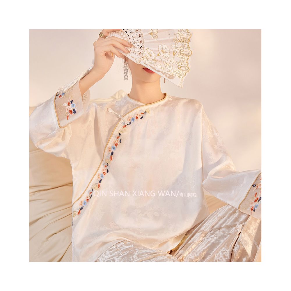 ASAYA5832 – Ivory Blossom Oriental Top 🌼🤍