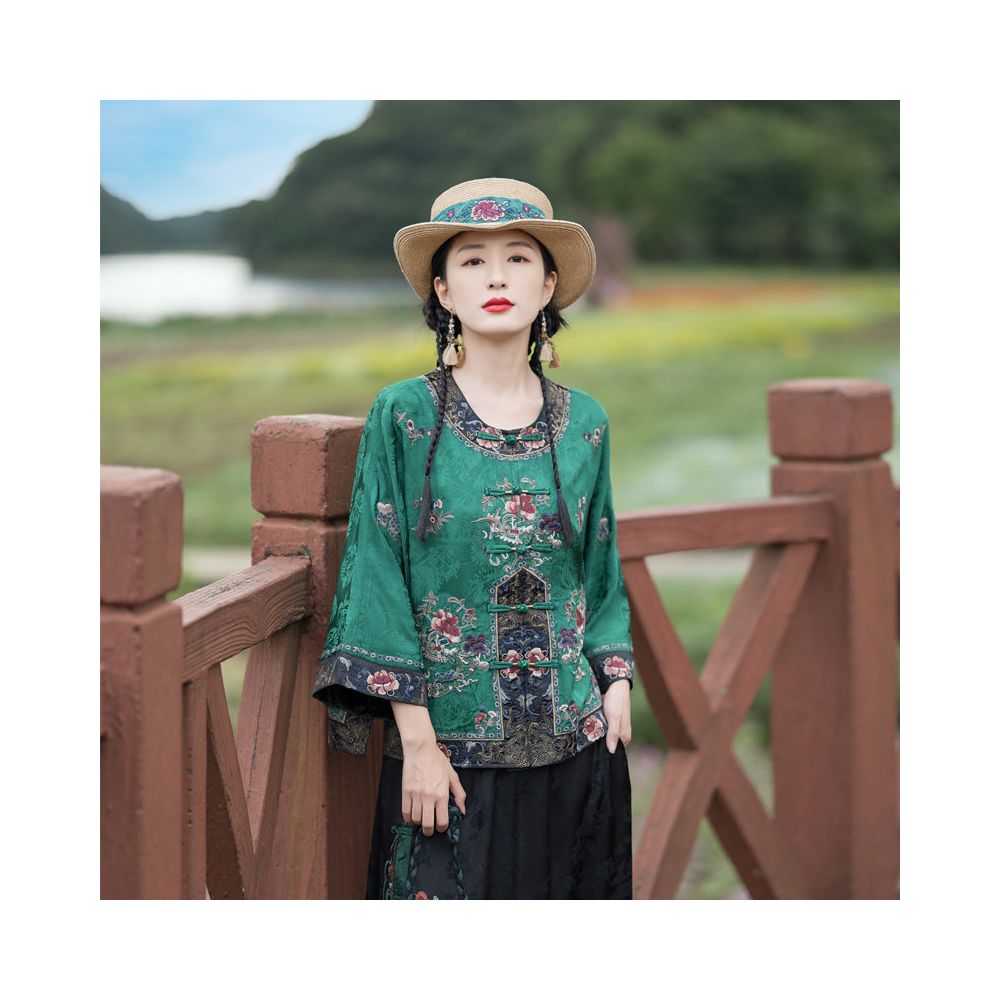2025 Autumn New Loose Outfit New Chinese Style Shirt Chinese Style Women s Clothing Heavy Industry Embroidery Meat Covering Top Coat image 3