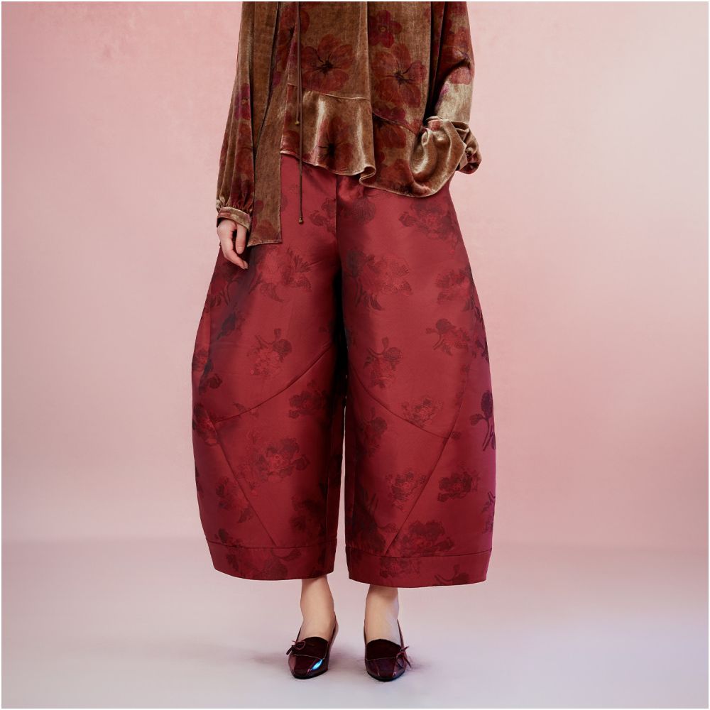 ASAYA5838 – Imperial Bloom Jacquard Pants 🌸👑