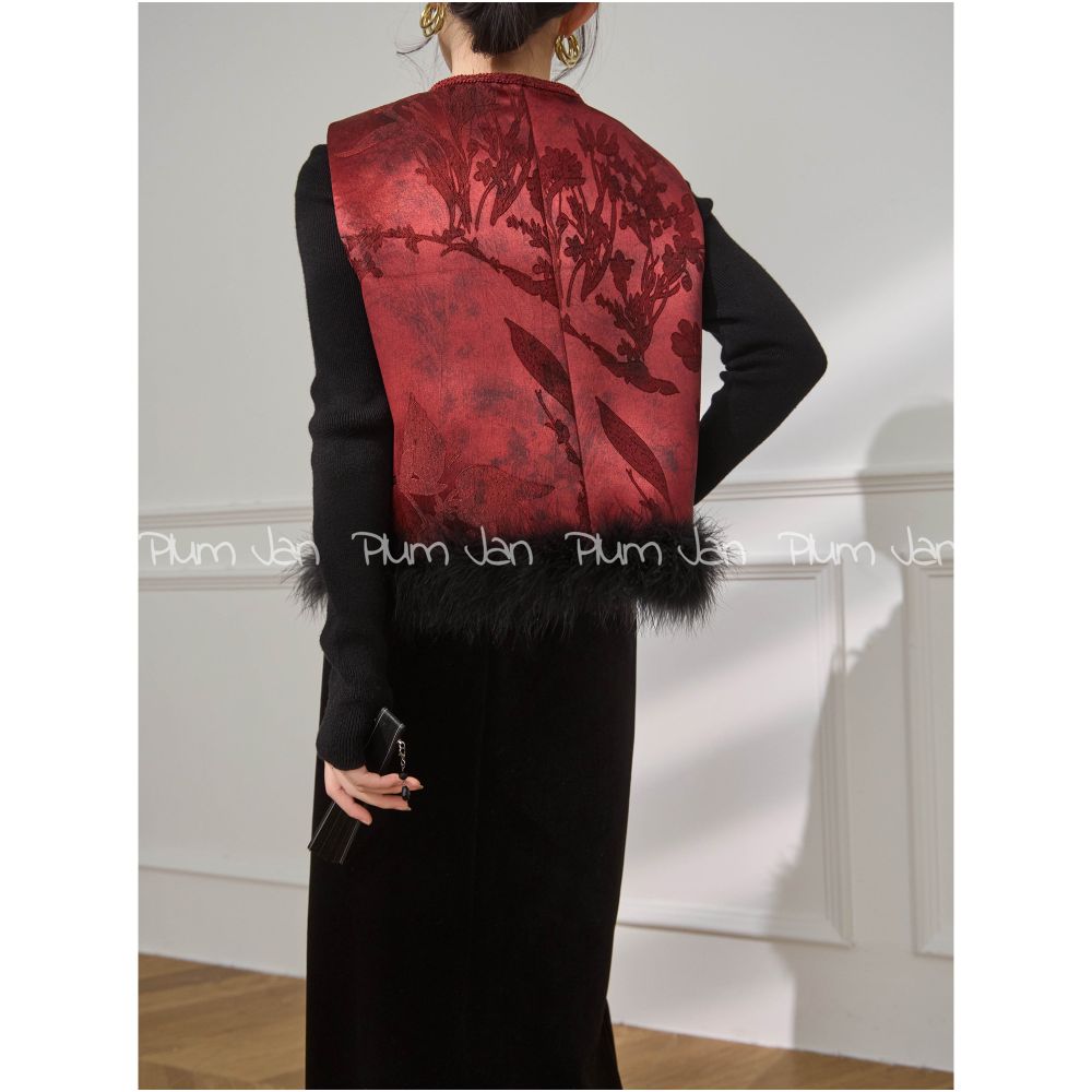 PlumJan red Chinese style distinguished vest 2025 new Chinese style wedding toast vest for women commuting style shiny silk vest for women round neck single breasted vest image 4