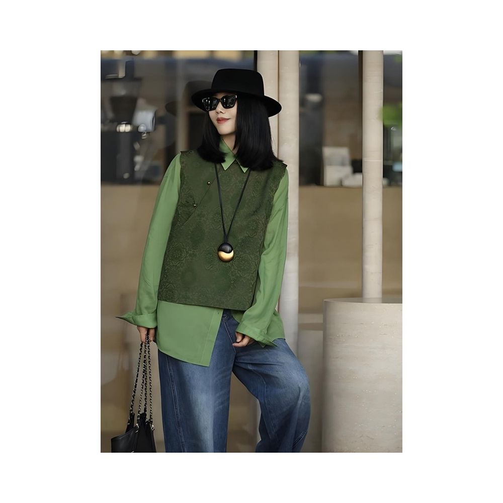 Quqi 2025 Autumn New Style New Chinese Style Age Reducing and Slimming Unique Premium Green Vest Shirt Top Set image 2