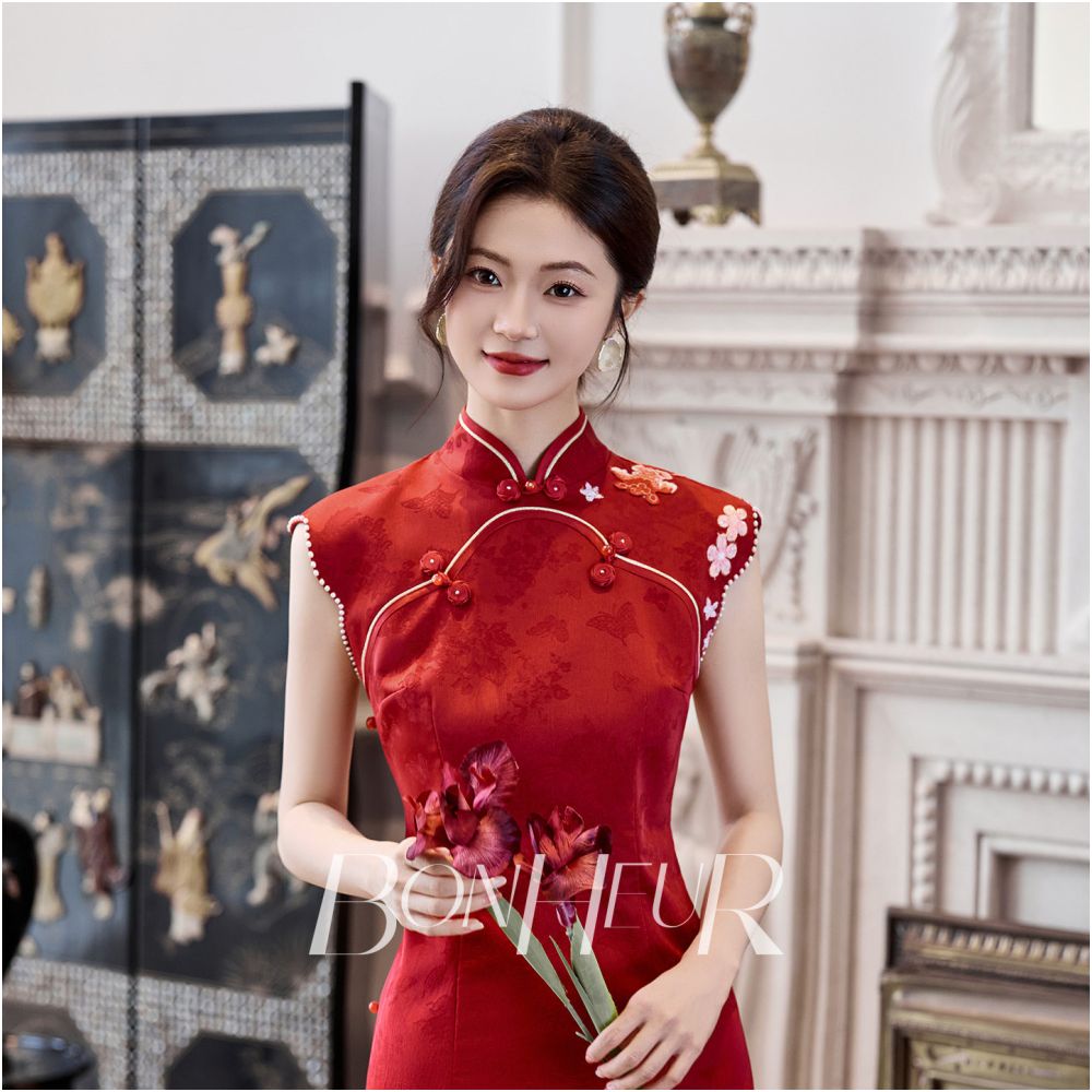 Bonheur Red Cheongsam image 2