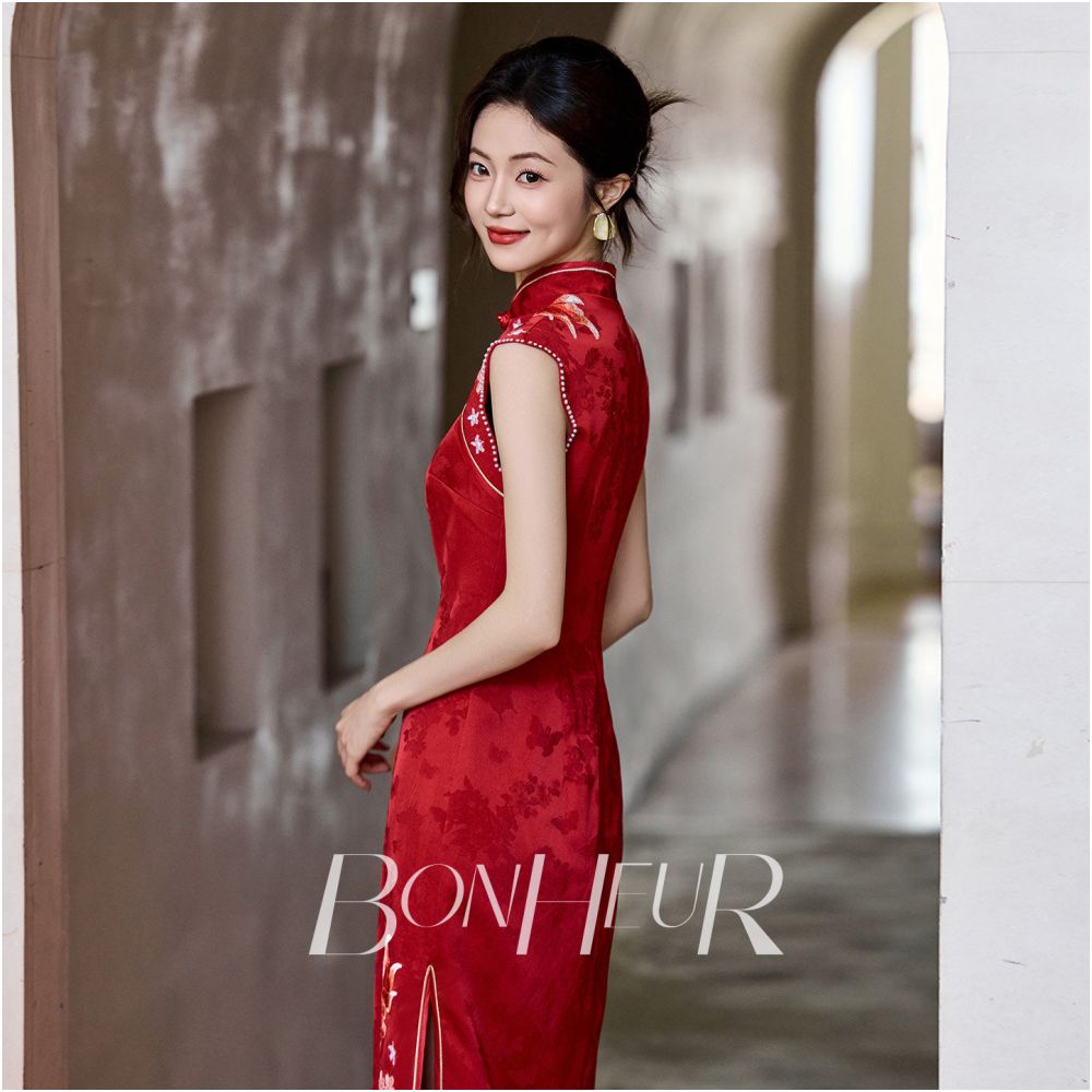 Bonheur Red Cheongsam image 3