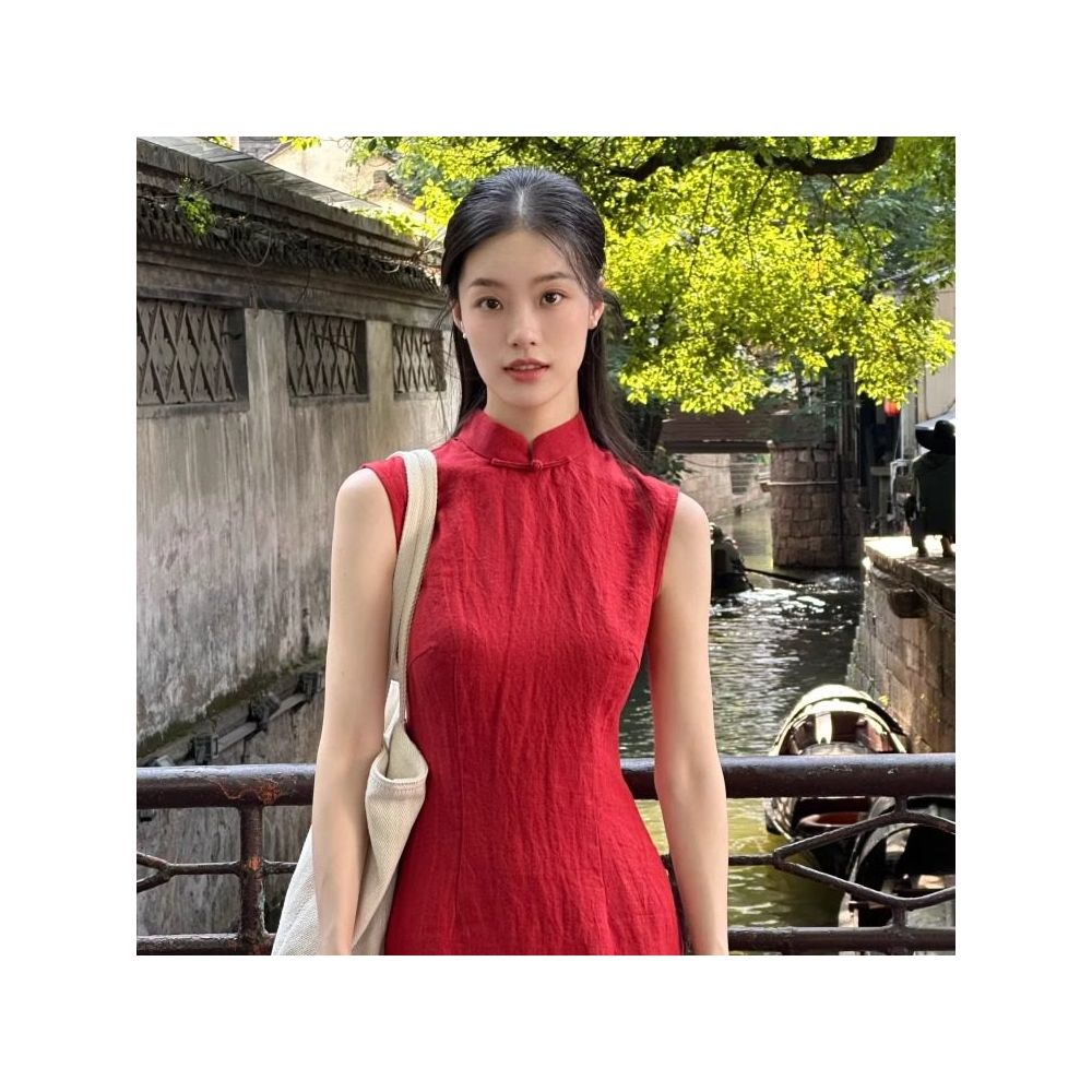 Ti Ti Fu Sang vermilion red woven linen improved long sleeveless cheongsam image 0