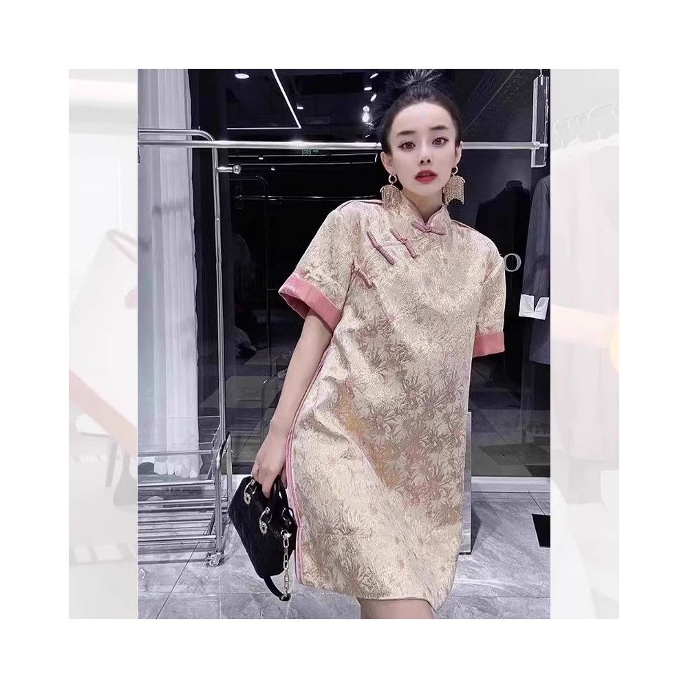 ASAYA5896 – Golden Heritage Cheongsam ✨🌸