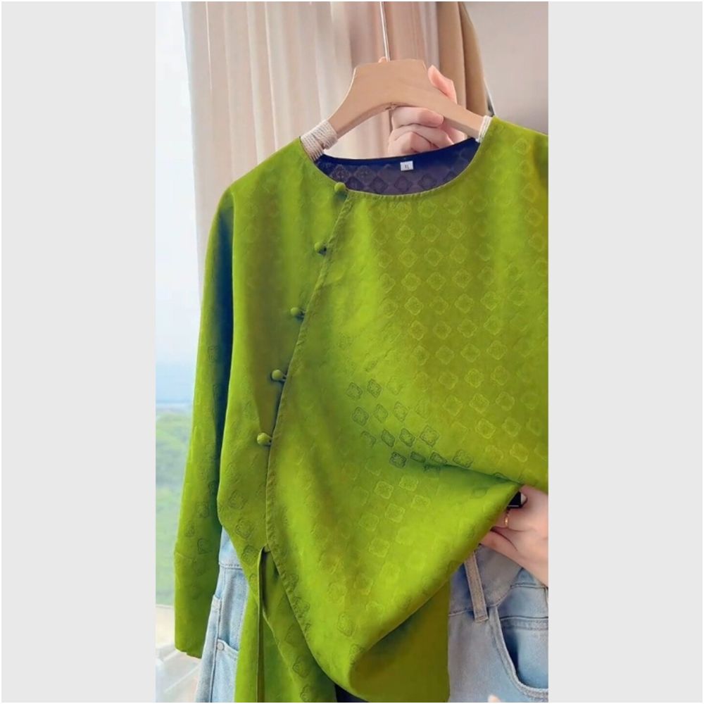 New Chinese style green jacquard shirt for autumn 2025 new and improved Tang style shirt with slanted collar and lace up young fragrant cloud yarn top image 3