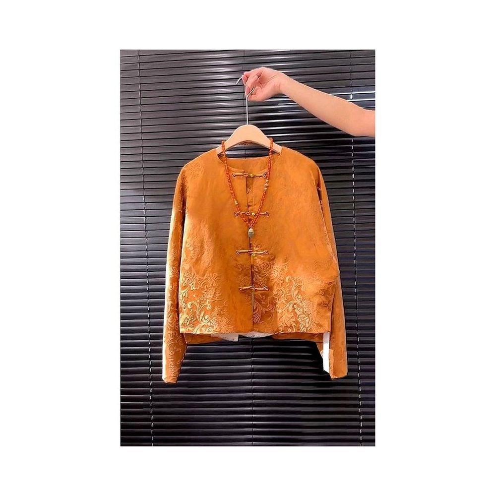 New Chinese style high end design has a great sense of beauty 2025 autumn and winter new style buckle Tang suit orange red Song brocade jacket for women image 4