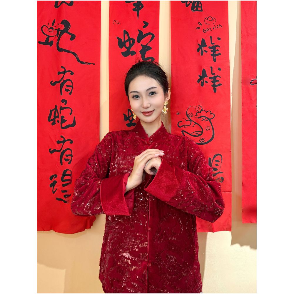 Red sequined coat women s new Chinese style heavy industry embroidery improved Tang style cotton jacket cotton jacket top for Christmas and New Year s Eve image 0