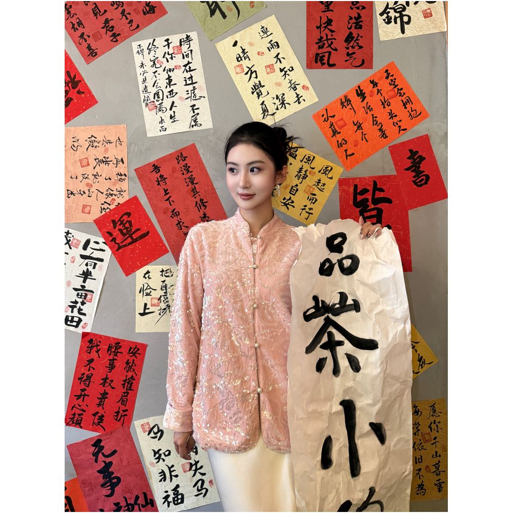 Red sequined coat women s new Chinese style heavy industry embroidery improved Tang style cotton jacket cotton jacket top for Christmas and New Year s Eve image 2