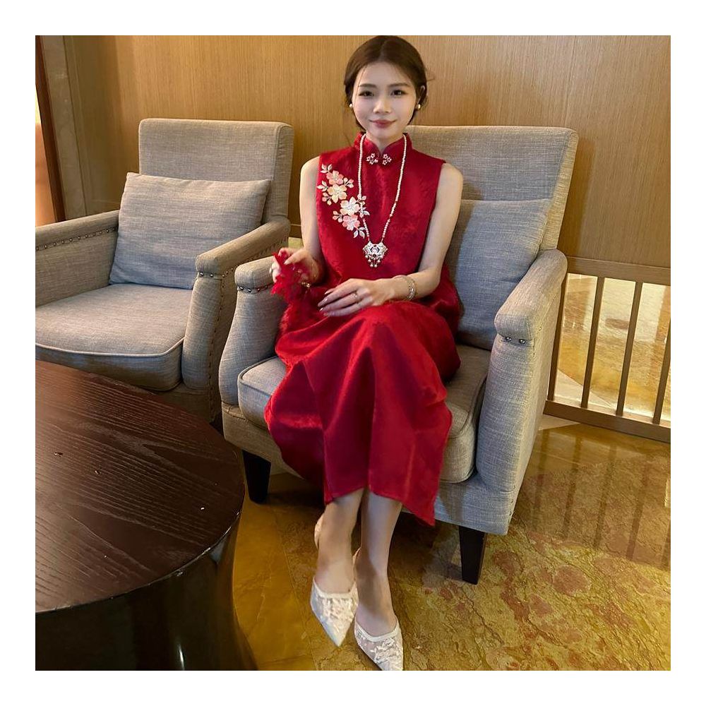 Improved cheongsam women s wedding engagement dress light luxury niche high end toast bride s new Chinese style foreign style dress image 2