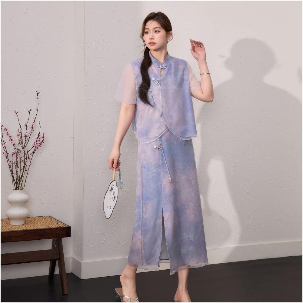 Monet collaboration blue language plus size women s clothing new Chinese printed short sleeved top slimming skirt summer set image 3