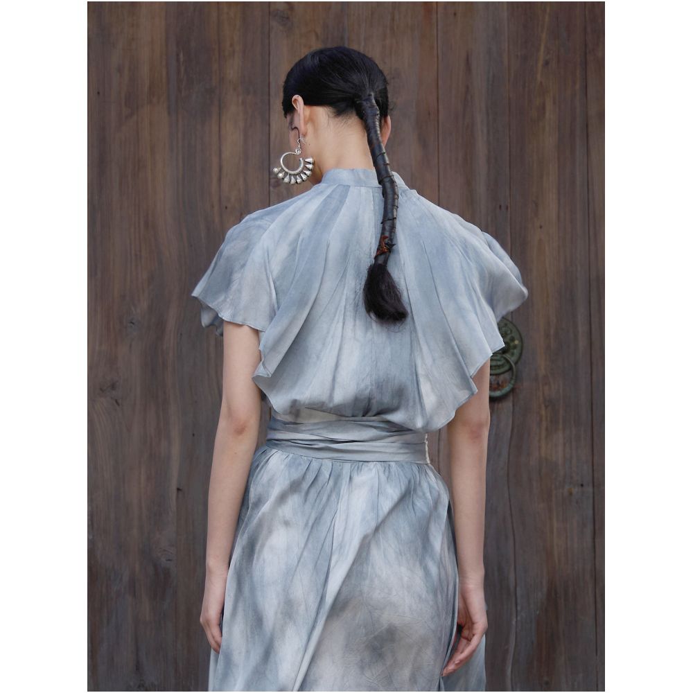 Boundary inside and outside standing collar lotus leaf sleeves short sleeved loose summer shirt made of old plant dyed silk shirt J52C1041 image 3