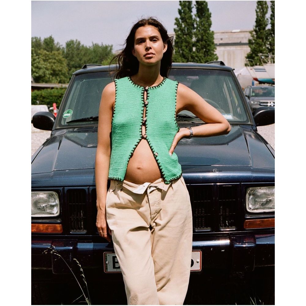 ASAYA6146 – Retro Knit Button Vest 🌸🧶