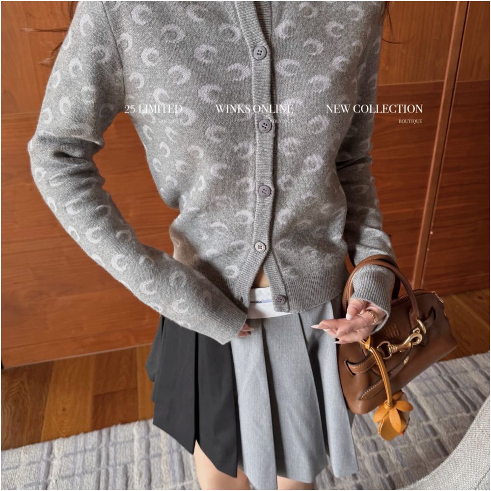 0104 Correct Version Development Niche Full Moon Jacquard Wool Blended Round Neck Knitted Cardigan image 1