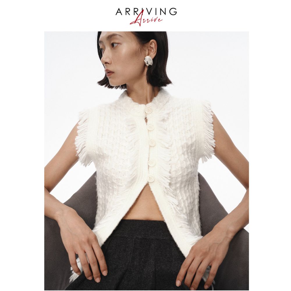 Arrival Spring and Autumn Versatile Texture White Woolen Tassel Round Neck Tank Top Sleeveless cardigan Top image 1