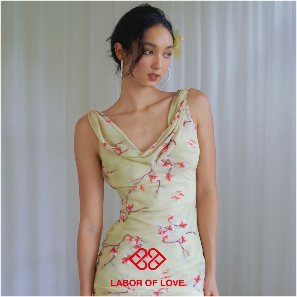 Labor of Love Pear Blossom Poetry Original Design Light Yellow Fragmented Flower Swinging Collar Slant Cut Chinese French Dress image 1