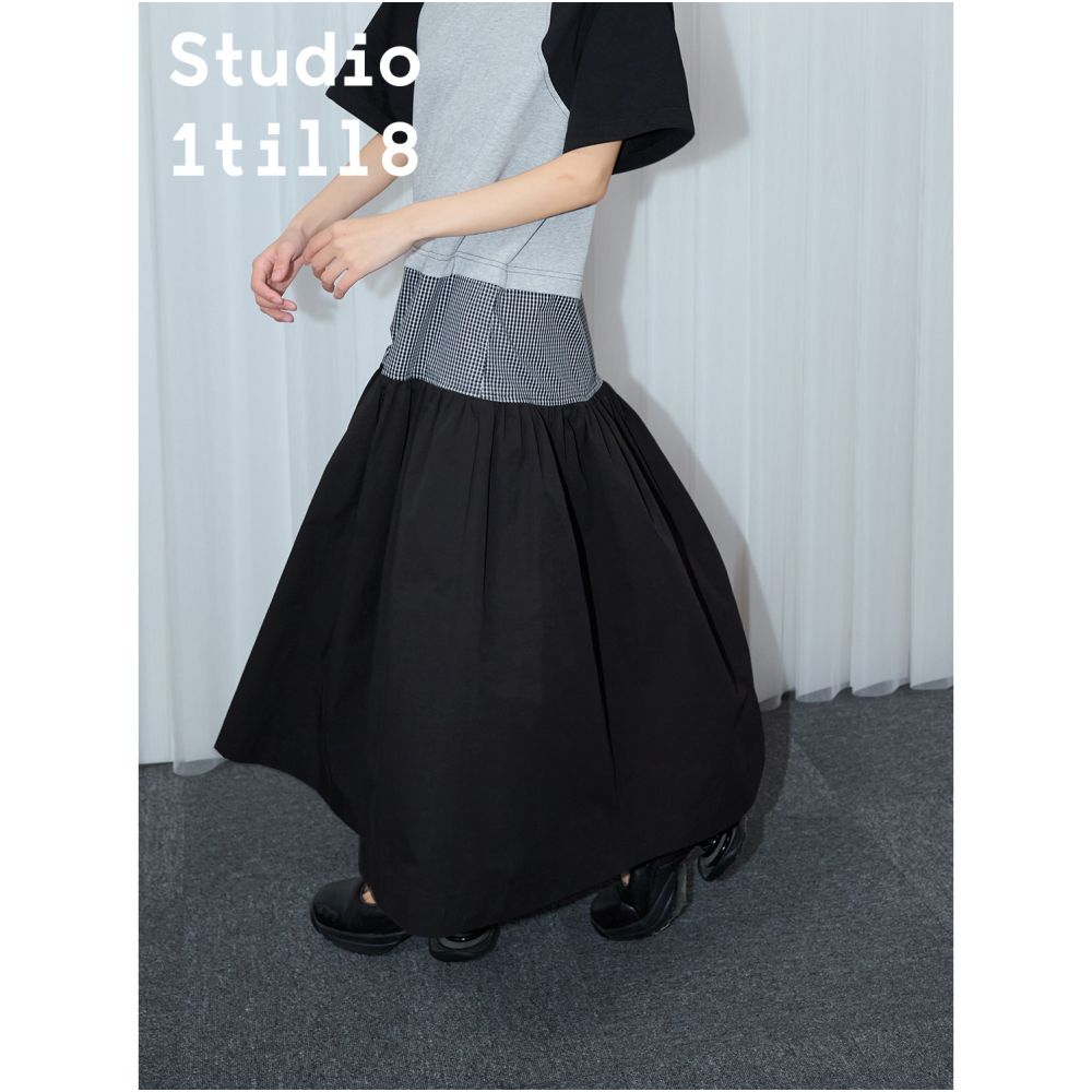 Studio1till8 blue and white checkered black and gray checkered patchwork fake two loose long short sleeved dresses image 4