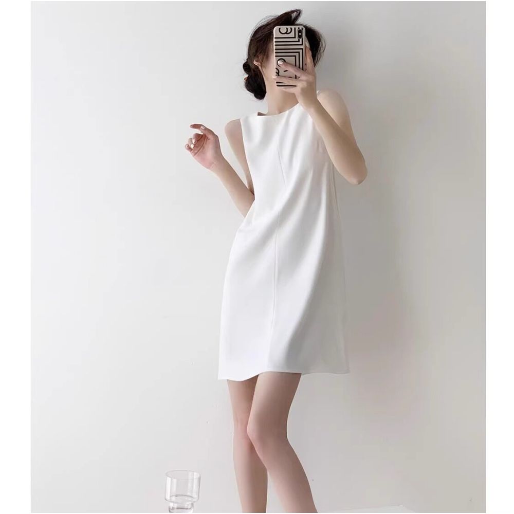 ASAYA6275 – Retro Chic Mini Dress 🖤🤍