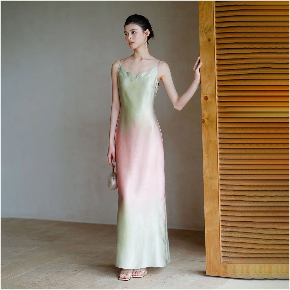The first cicada dress is a tulip camisole dress for women in the summer of 2026 featuring a gradient slim fit and a new Chinese style temperament long skirt image 3