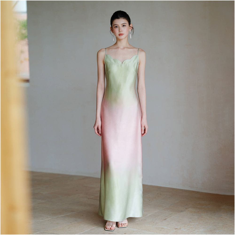 The first cicada dress is a tulip camisole dress for women in the summer of 2026 featuring a gradient slim fit and a new Chinese style temperament long skirt image 0