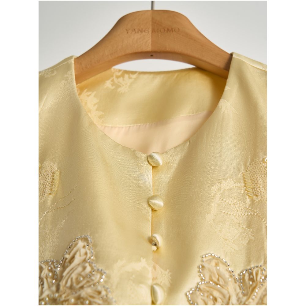 New Chinese style high end elegant yellow jacquard heavy floral embroidery vest and skirt suit summer new style image 3