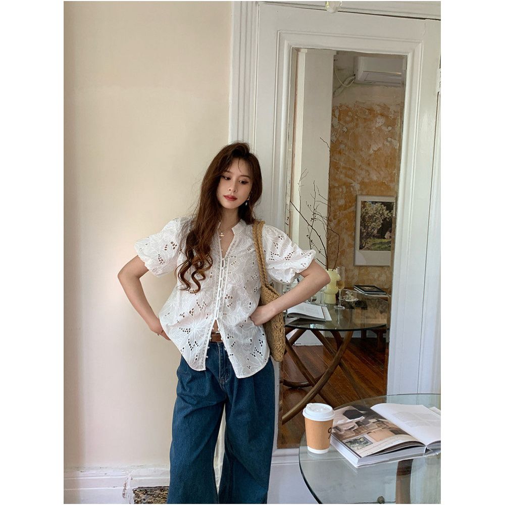 DANCC French style hollowed out embroidered short sleeved shirt for women summer vacation puff sleeve blouse lace top image 3
