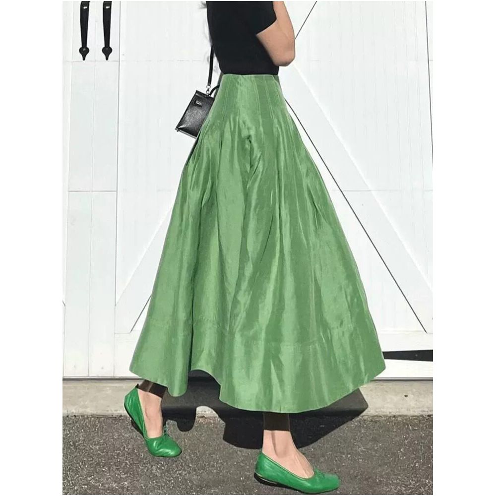 Rixo Kelly French retro style green high waisted pear shaped figure flattering flared skirt for summer image 2
