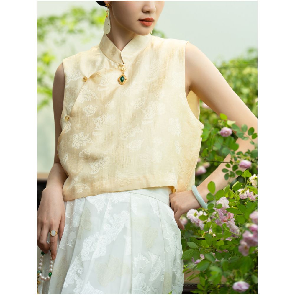 2024 New Arrival PSL1049 1048 Silk Floral Maple Leaf Style New Chinese Retro Vest Waistcoat Outerwear image 2