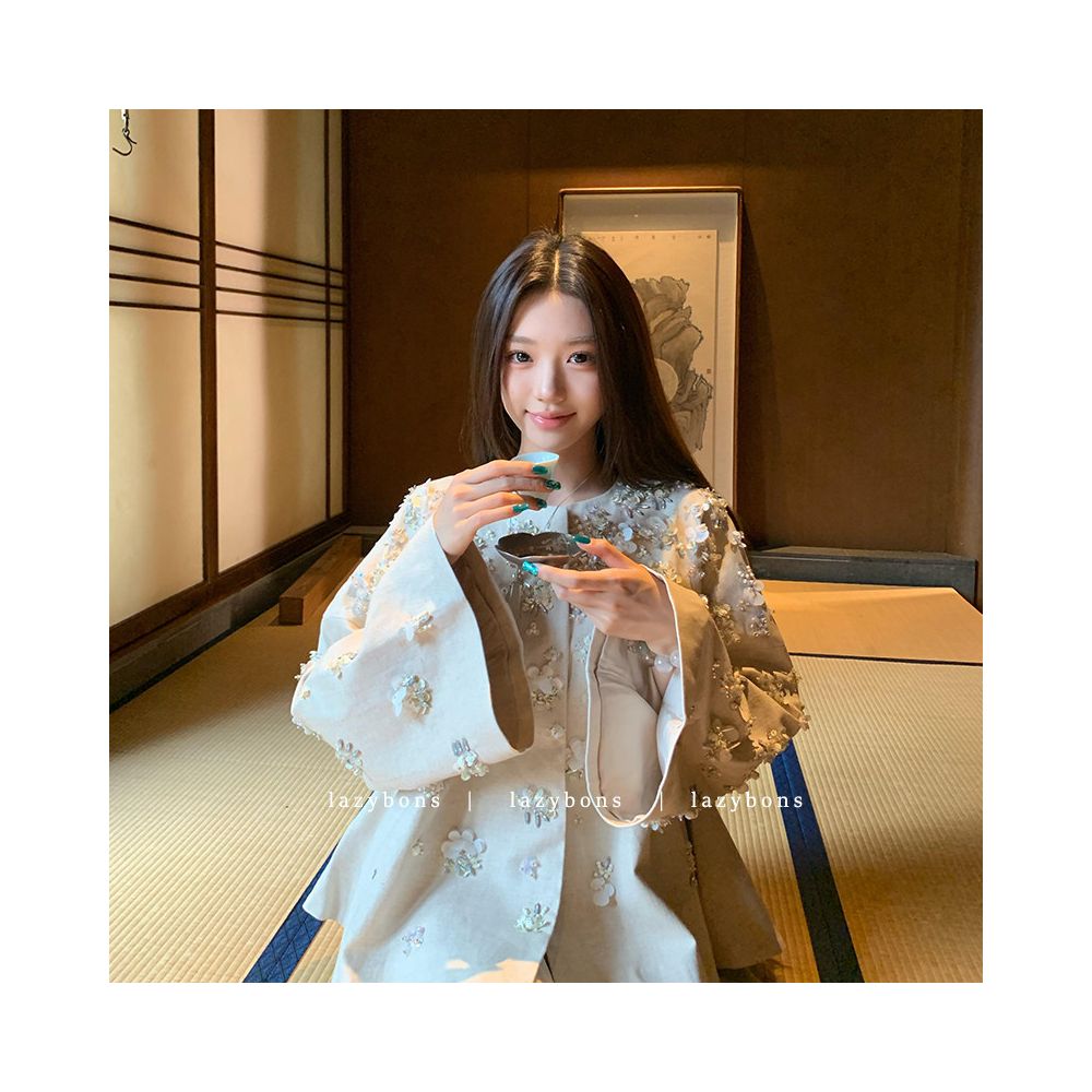 ASAYA6590 – Pearl Bloom Embellished Top 🌸✨