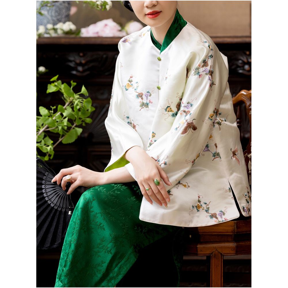 Our signature item CPP1249 Plain Satin Gourd Embroidery New Chinese Style Round Neck Retro Blouse Embroidered Jacket for Spring and Autumn image 4