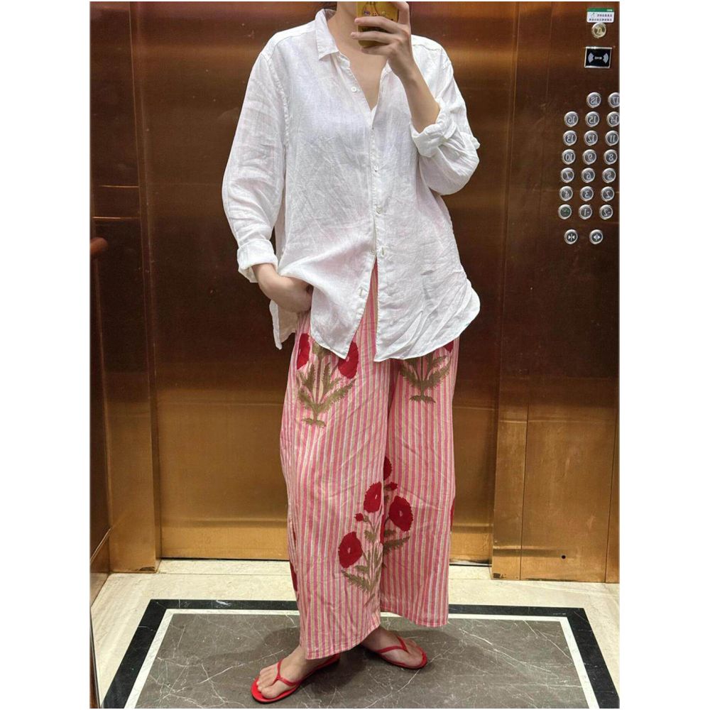 Early autumn relaxed and casual style retro pastoral vacation look lightweight floral print striped wide leg pants for women image 4
