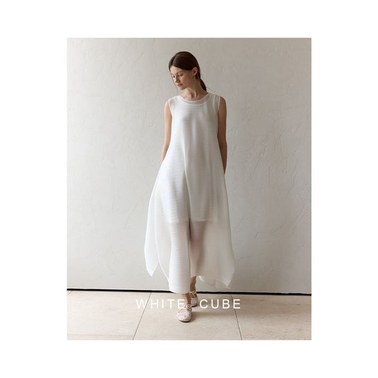ASAYA6648 – Cloud Pleats Maxi Dress ☁️🤍