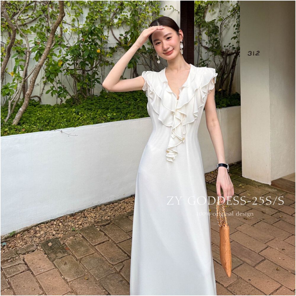 2025 Summer New Korean Style Design Lotus Edge Sleeveless V neck Dress French Romantic Holiday Long Dress image 2