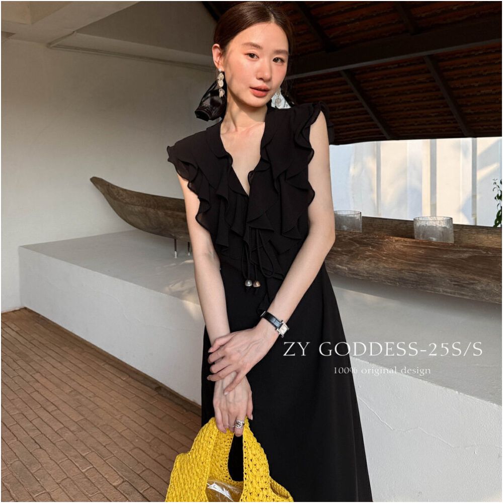 2025 Summer New Korean Style Design Lotus Edge Sleeveless V neck Dress French Romantic Holiday Long Dress image 3