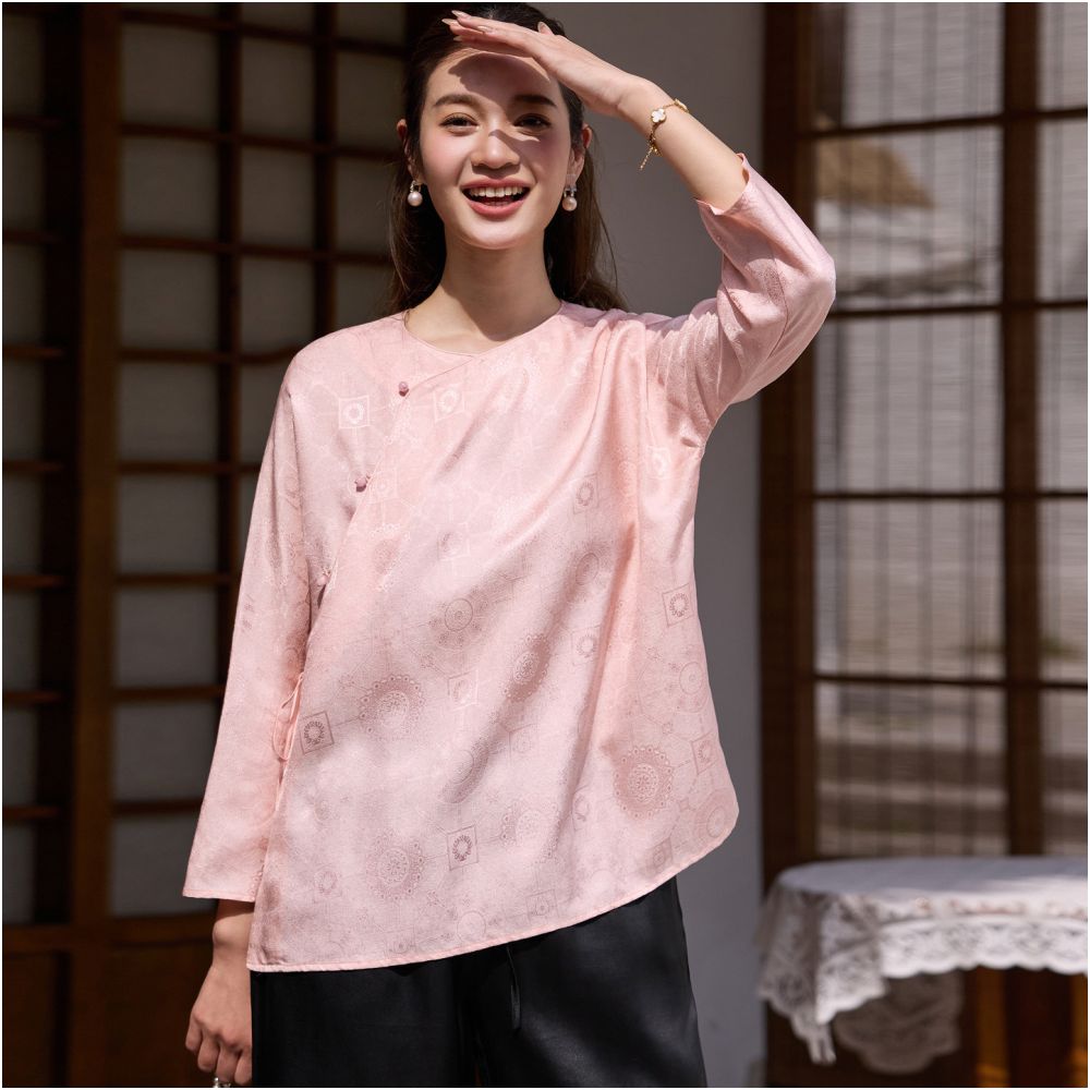 Feiyitang silk pressed silk round neck top for women in spring Chinese retro style artistic improvement women s loose cheongsam Tang style image 1