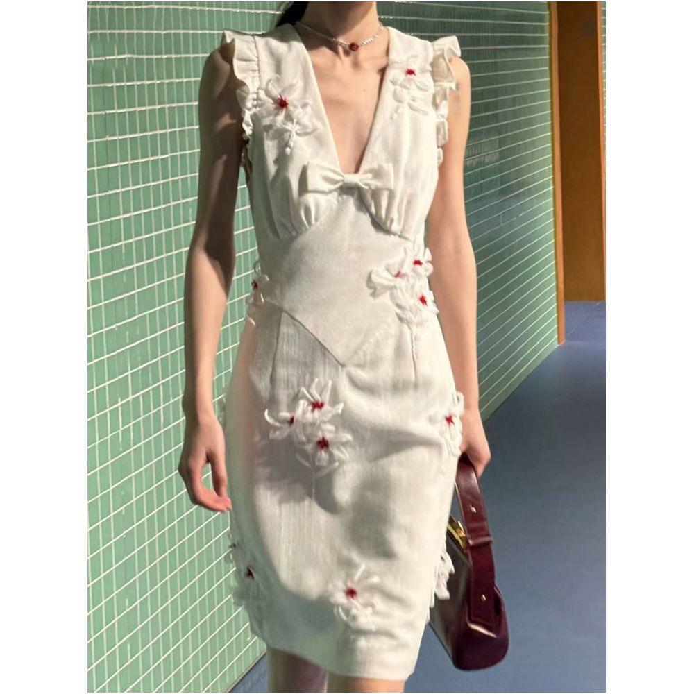 ASAYA6706 – Fleur Étoile Embroidered Dress 🌼✨