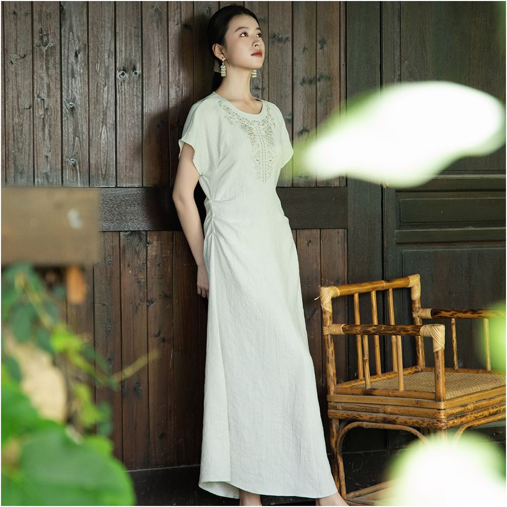 Anytime Still Water Butterfly Embroidery New Chinese Style Rayon Wool Blend Slimming Dress for Women image 3