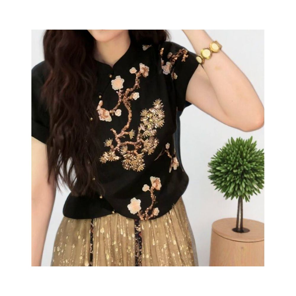 ASAYA6957 – Imperial Blossom Embroidered Silk Top ✨🌸