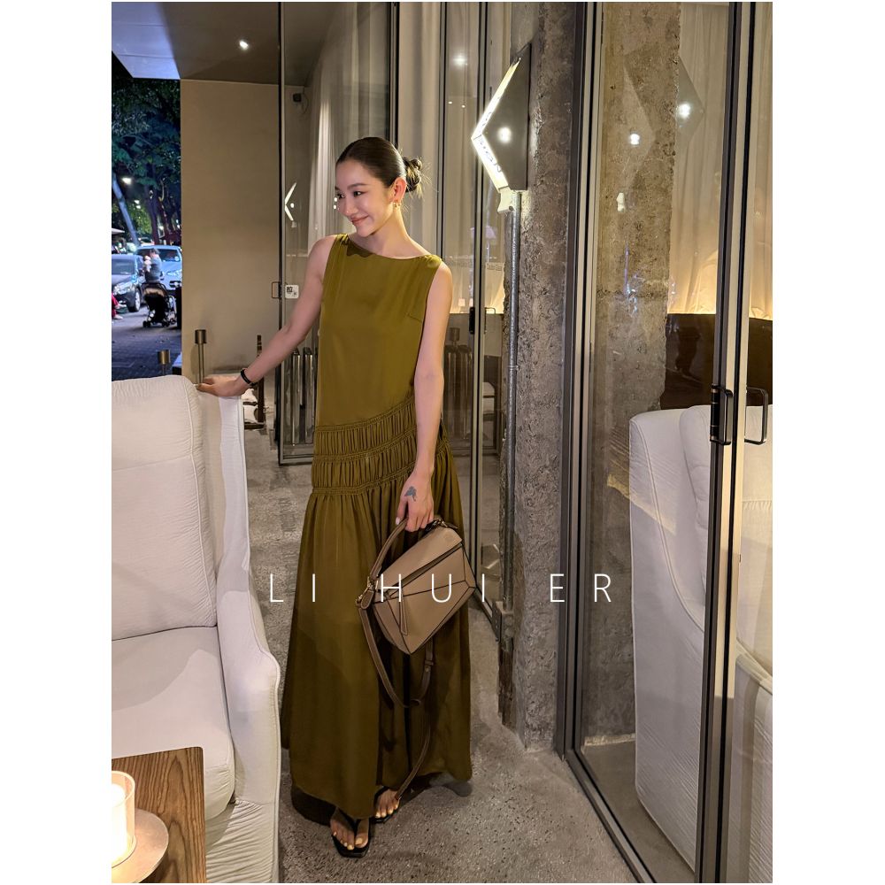 LiHuiEr Scottish Lake Summer Black Round Neck Sleeveless High Waist French Vest Dress for Women image 0