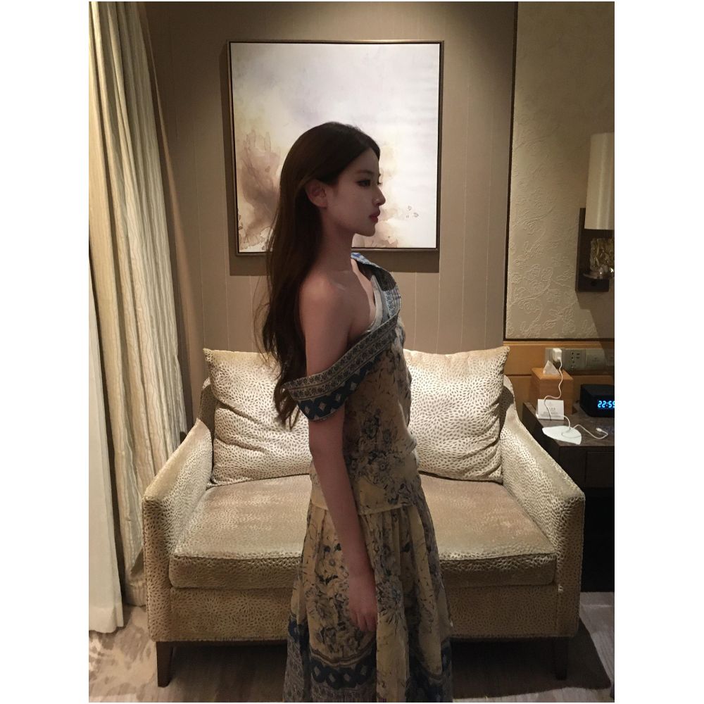 2ND STUDIOS Blue and White Porcelain Print Off Shoulder Set Luxury and Niche Design 2026 New Arrival Two Piece Set image 1
