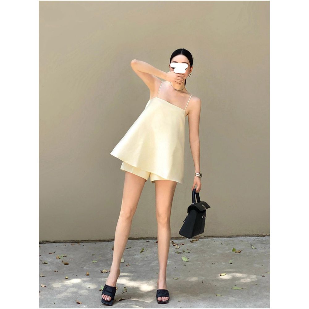 Drawdream French chic high end strapless camisole top and high waisted shorts set for women image 0