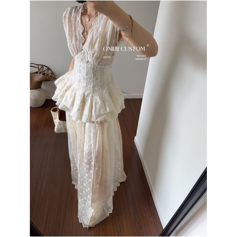 6 10 20 00 Correct Version Romantic Court Style Floral Dyed Petal Collar Crepe Dress with Hollowed Out Embroidery Top Skirt image 0
