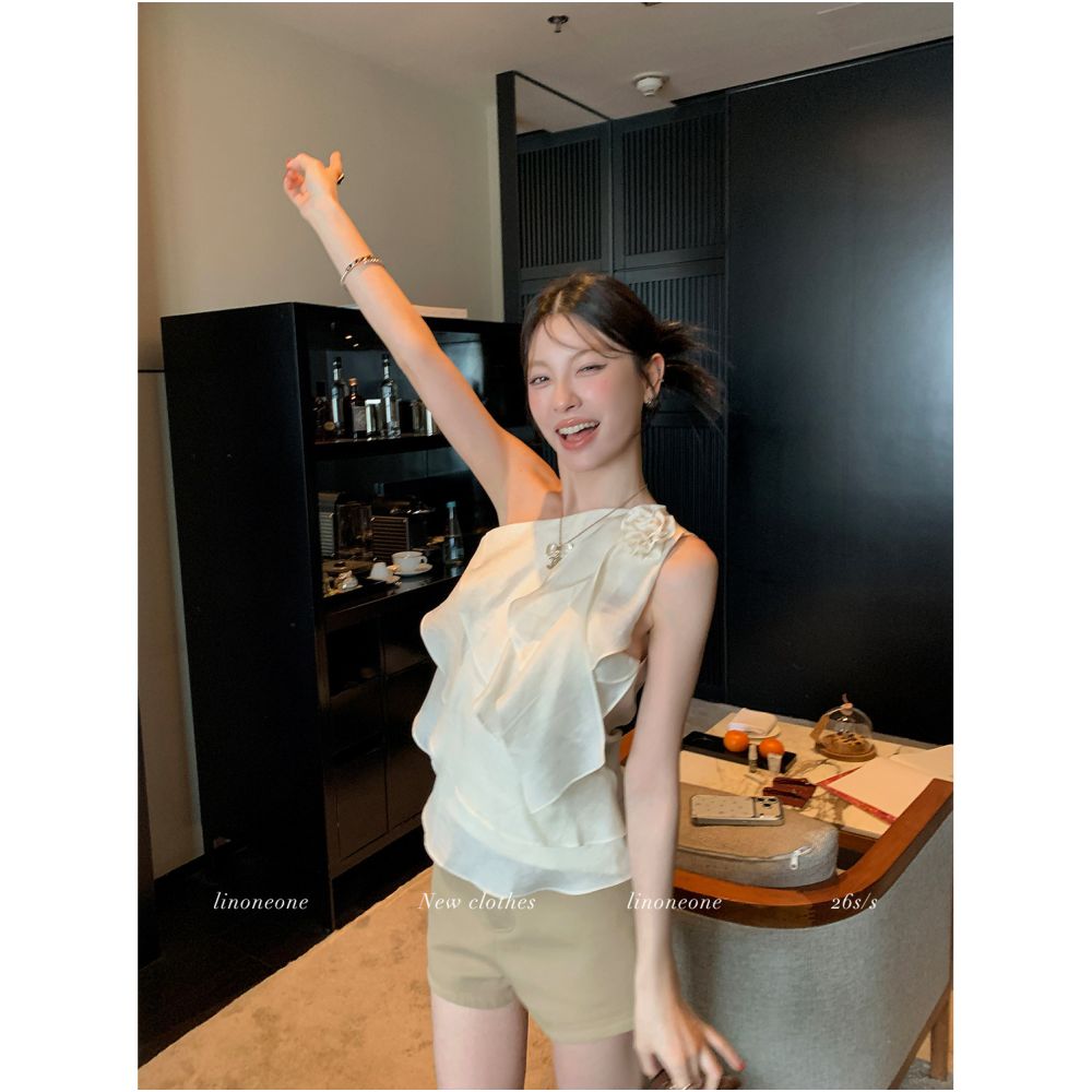 ASAYA7065 – Blossom Cascade One-Shoulder Top 🌸🤍